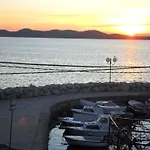 Grosse In Zadar Mit Privatem Balkon By Interhome Diklo