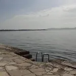 Grosse In Zadar Mit Privatem Balkon By Interhome Apartamento Diklo