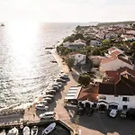 Grosse In Zadar Mit Privatem Balkon By Interhome Diklo