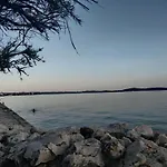 Apartamento Grosse In Zadar Mit Privatem Balkon By Interhome *
