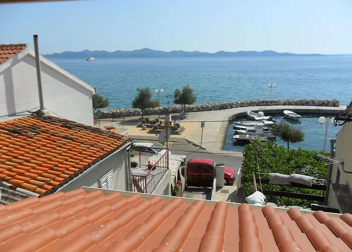 Grosse In Zadar Mit Privatem Balkon By Interhome * Diklo