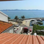 Grosse In Zadar Mit Privatem Balkon By Interhome * Diklo