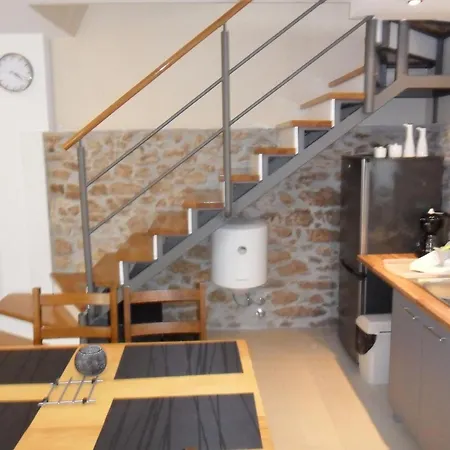Grosse In Zadar Mit Privatem Balkon By Interhome Apartman Diklo
