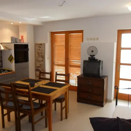 Apartman Grosse In Zadar Mit Privatem Balkon By Interhome Diklo