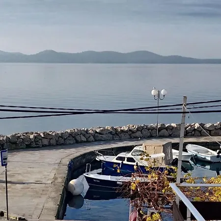 Apartman Grosse In Zadar Mit Privatem Balkon By Interhome Diklo