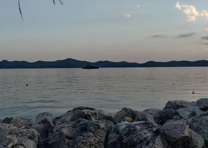 Grosse In Zadar Mit Privatem Balkon By Interhome Apartman *